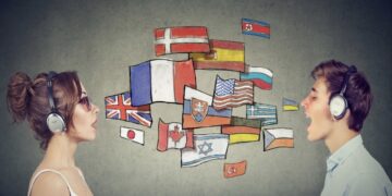 Chicos hablando idiomas